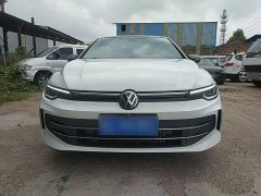 Volkswagen Golf Facelift 300TSI Pro - ფოტო 3