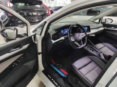 Volkswagen Golf 280TSI DSG R-Line - ფოტო 16
