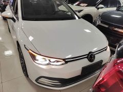 Volkswagen Golf 280TSI DSG R-Line - ფოტო 3