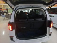 Honda Elysion 2019 2.0L Hybrid Luxury - ფოტო 19