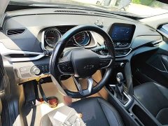 Volkswagen Viloran 2020 Mild Hybrid Redline 530T Automatic Luxury Edition (5 2 Seating) - ფოტო 10