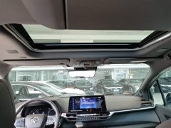 Toyota Sienna 2021 2.5L Hybrid Platinum Edition - ფოტო 18