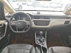Geely Emgrand X3 2020 1.5L CVT Luxury - ფოტო 10