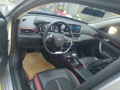 Dongfeng Yixuan 230T Automatic Chasing Wind Edition - ფოტო 10