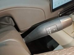 Li Auto Li Xiang MEGA Ultra - ფოტო 14