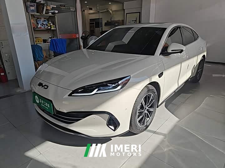 BYD Dolphin 06 DM-i Smart Drive 120KM Premium Edition - ავტომობილი ჩინეთიდან