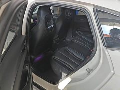 BYD Dolphin 06 DM-i Smart Drive 120KM Premium Edition - ფოტო 17