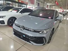 Volkswagen Golf Facelift 300TSI R-Line - ფოტო 1