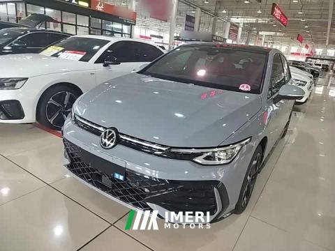 2025 Volkswagen Golf Facelift 300TSI R-Line