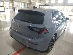 Volkswagen Golf Facelift 300TSI R-Line - ფოტო 7