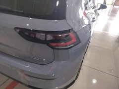 Volkswagen Golf Facelift 300TSI R-Line - ფოტო 8