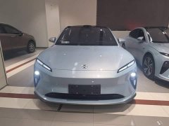 NIO ET5 2022 75kWh - ფოტო 3