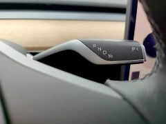 Tesla Model Y Rear-Wheel Drive - ფოტო 14