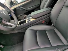 Tesla Model Y Rear-Wheel Drive - ფოტო 15