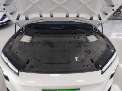 NIO ET5 75kWh - ფოტო 20