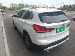BMW X1 sDrive20Li Premium Edition - ფოტო 5