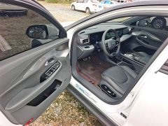 ARCFOX Alpha S 2022 525S 175kW - ფოტო 16