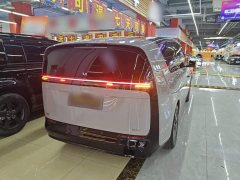 Li Auto Li Xiang MEGA 2024 Ultra - ფოტო 7