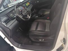 Li Auto ONE Extended Range 6-Seater - ფოტო 15