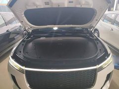 Li Auto ONE Extended Range 6-Seater - ფოტო 20