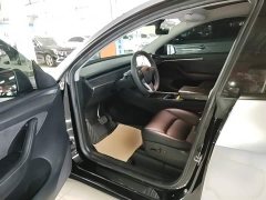 Tesla Model Y Rear-Wheel Drive - ფოტო 16