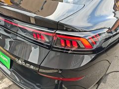 Volkswagen Lingdu L 280TSI DSG Dazzling Red Edition - ფოტო 8