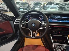 BMW 4 Series 430i Convertible M Sport Night Edition - ფოტო 11