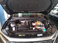 Volkswagen Passat Plug-in Hybrid 2025 430PHEV Hybrid Business Edition - ფოტო 20