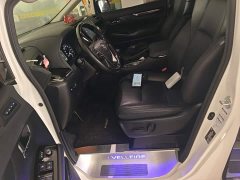 Toyota Vellfire 2021 Crown Hybrid 2.5L HV Luxury Edition - ფოტო 15