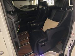 Toyota Vellfire 2021 Crown Hybrid 2.5L HV Luxury Edition - ფოტო 17