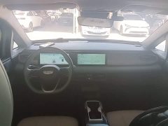 Geely Geometry E Firefly 401km Fluorescent - ფოტო 10