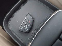 Buick GL8 New Energy Lusang Respect Edition - ფოტო 9