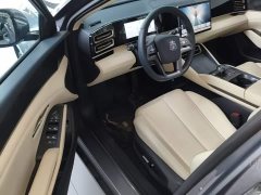 BYD Qin L DM-i Smart Drive Edition 120KM Superior - ფოტო 16