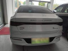 BYD Qin PLUS Glory Edition DM-i 55KM Superior - ფოტო 6