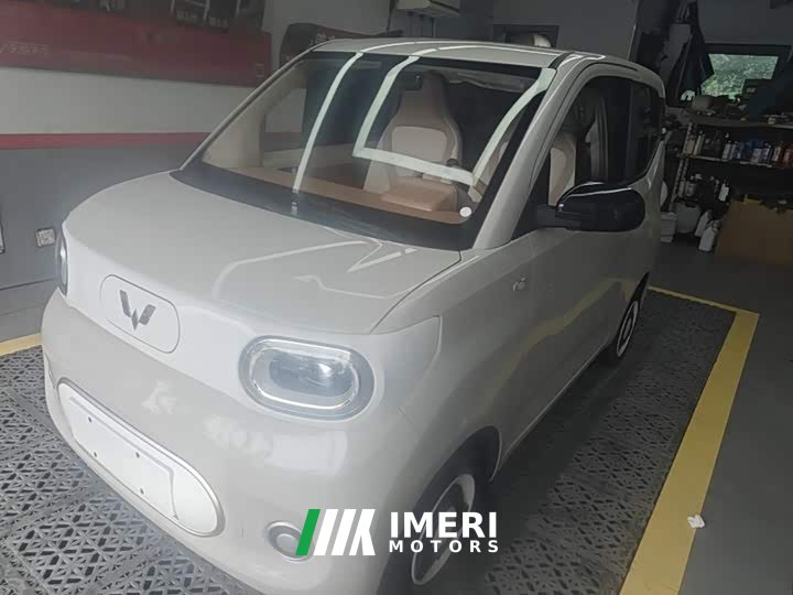 Wuling Hongguang MINIEV Third Generation 215km Youth Edition