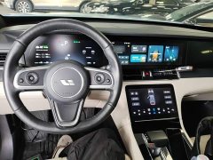 Li Auto ONE 2020 Extended Range 6-Seater - ფოტო 10