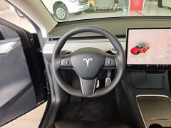 Tesla Model Y Rear-Wheel Drive - ფოტო 11
