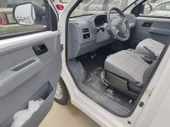 Wuling Yangguang 2024 300km Comfort Passenger Van 75kW - ფოტო 16