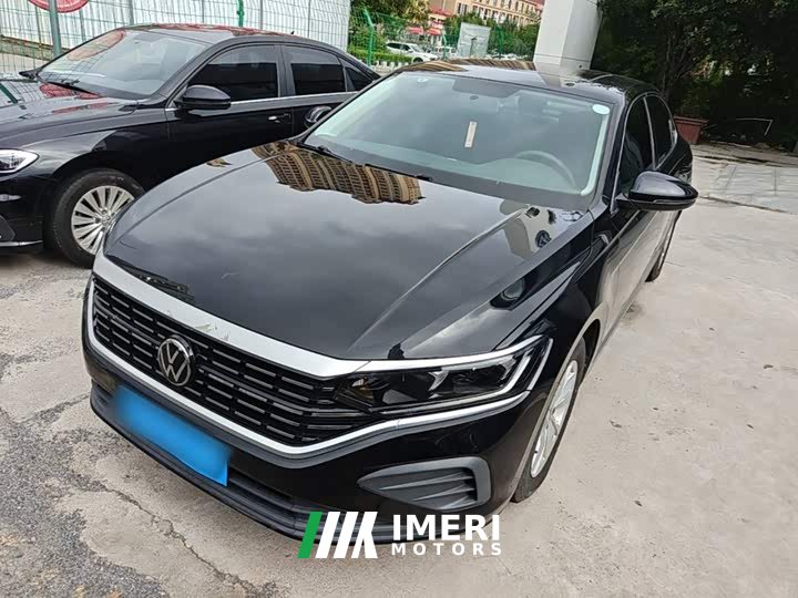 Volkswagen Passat 280TSI Business Edition - ავტომობილი ჩინეთიდან