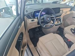 Buick GL8 New Energy Lusang Respect Edition - ფოტო 16