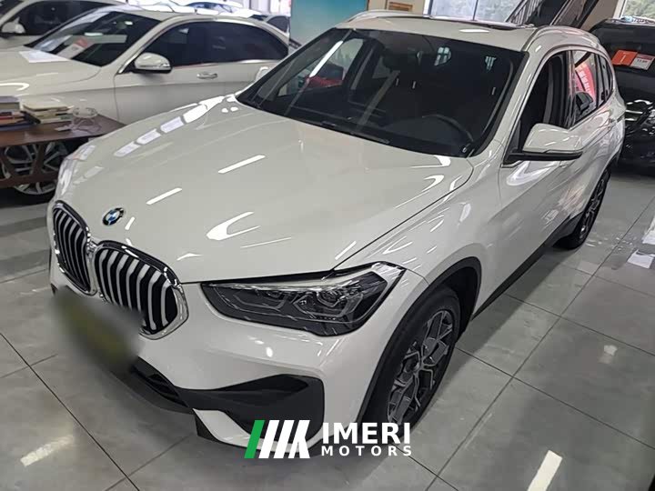 BMW X1 sDrive25Li Leading Edition