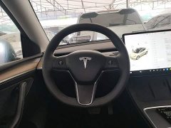 Tesla Model Y Standard Range RWD - ფოტო 11