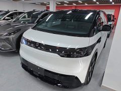 Zeekr Geely Zeekr MIX 2025 Smart Driving Edition - ფოტო 1