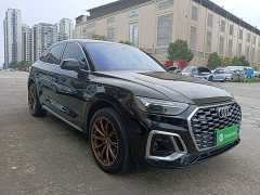 Audi Q5L Sportback 40 TFSI Luxury - ფოტო 4