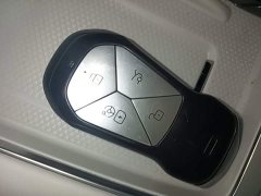 Xpeng G9 2022 702 Max - ფოტო 9