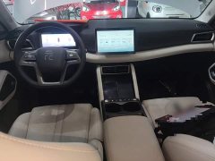 BYD Yuan UP 2025 301KM Pilot Edition - ფოტო 10