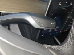 Tesla Model Y Long Range All-Wheel Drive - ფოტო 14