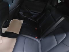 Tesla Model Y Long Range All-Wheel Drive - ფოტო 17