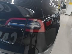 Tesla Model Y Long Range All-Wheel Drive - ფოტო 8