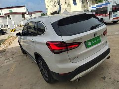 BMW X1 sDrive20Li Fashion - ფოტო 5
